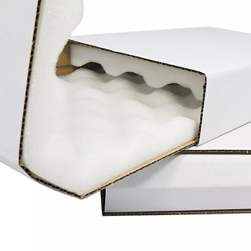 Foam Lined Cushion Postal Boxes 14"x11"x2" (360 x 280 x 50mm) - Image 2